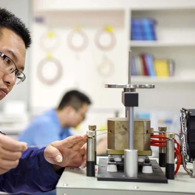 سشوار En Esd Eft Emi Testing Lab Services خدمات احراز هویت شخص ثالث