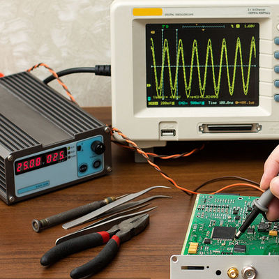 مرکز تحقیقات آزمایشگاهی تست پروژکتور Rf برای تجهیزات الکترونیکی خدمات احراز هویت شخص ثالث